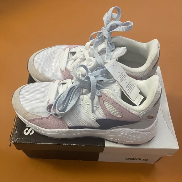 New! Adidas women’s memory foam Chaos sneakers SZ 8.5 - Picture 2 of 4